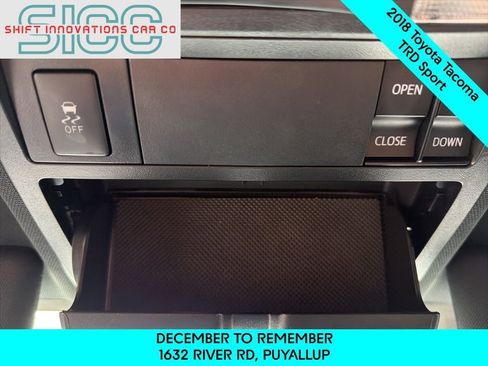 Used 2018 Toyota Tacoma TRD Sport image 24
