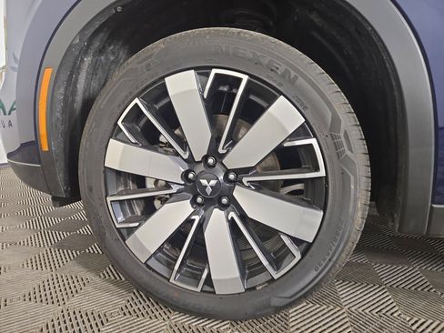 New 2025 Mitsubishi Outlander SE image 34