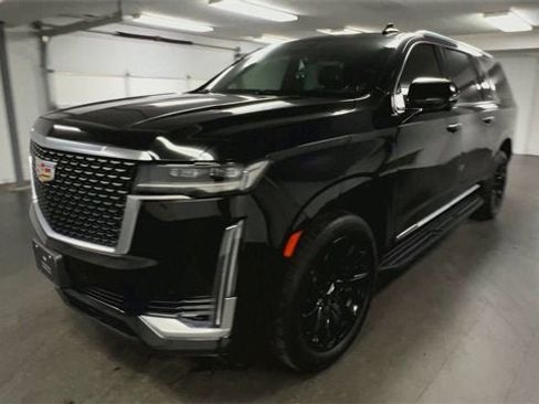 Certified 2021 Cadillac Escalade ESV Premium Luxury image 4