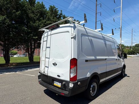 Used 2019 Ford Transit 250 148 Medium Roof RWD image 7