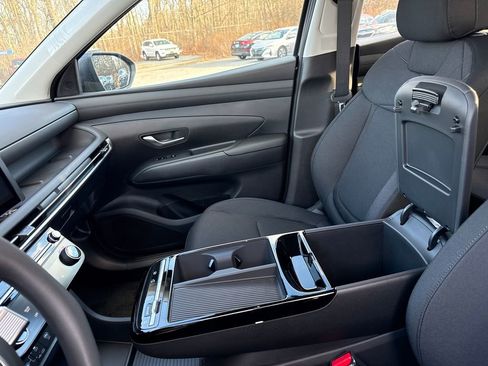 New 2026 Hyundai Tucson Blue SE image 29