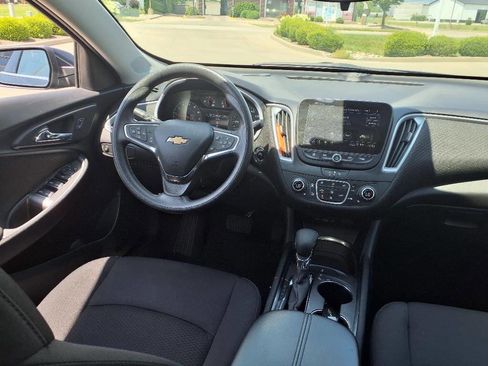 Used 2023 Chevrolet Malibu LT image 12