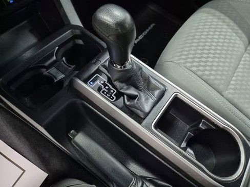 Used 2021 Toyota Tacoma SR5 image 24