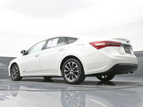 Used 2016 Toyota Avalon XLE Premium image 40