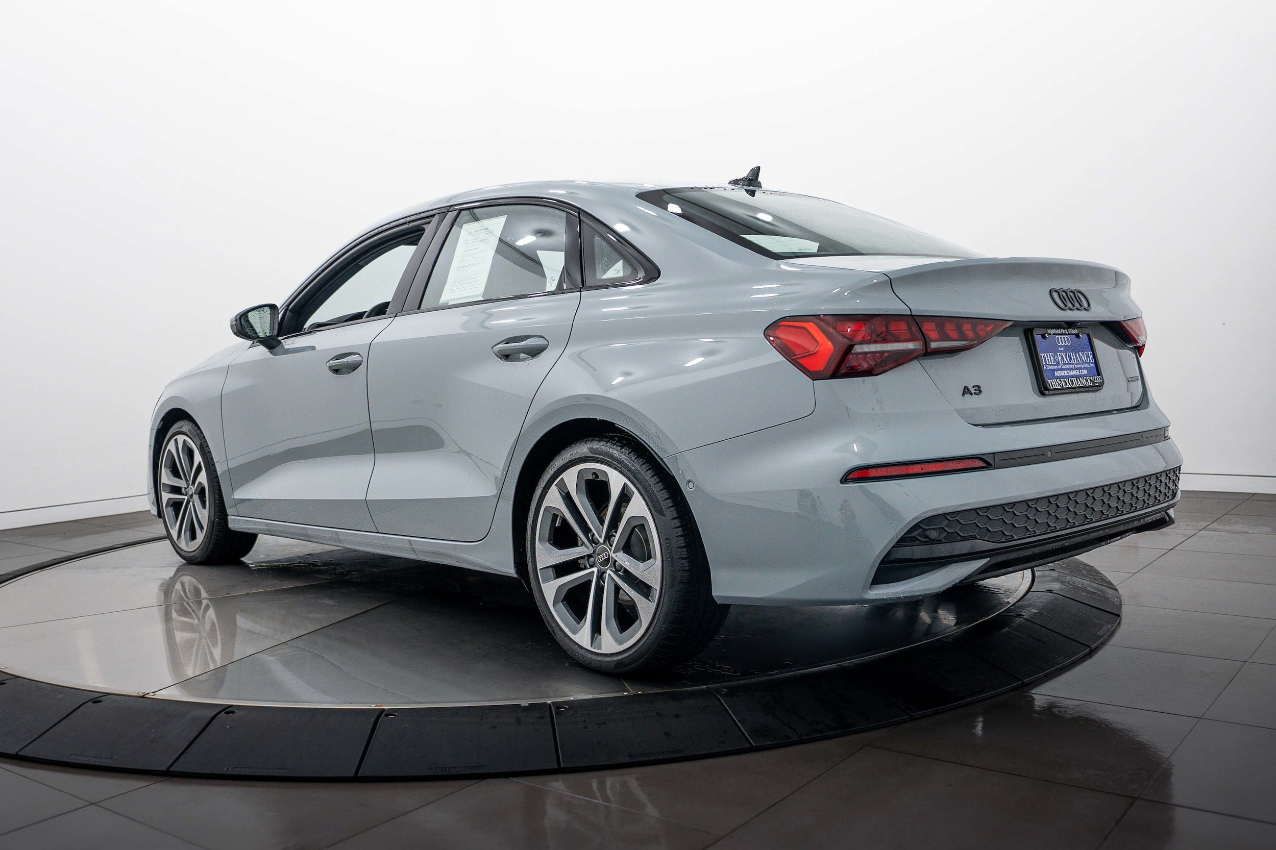 Used 2026 Audi A3 2.0T Premium Plus w/ Premium Plus Package AWD/4WD image 5