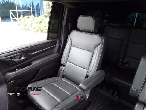 Used 2022 GMC Yukon XL Denali w/ Max Trailering Package image 14