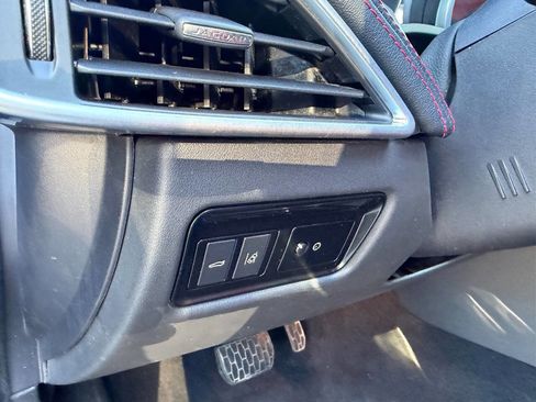 Used 2017 Jaguar XE R-Sport image 36