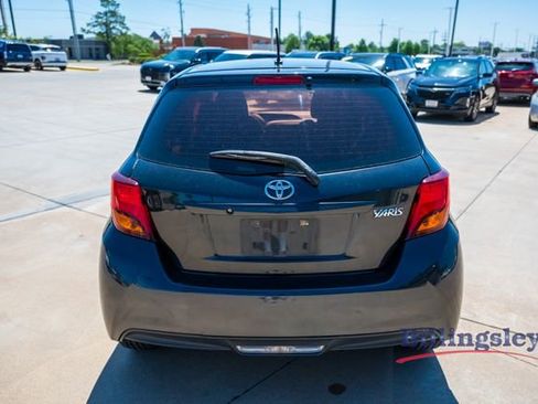Used 2015 Toyota Yaris L FWD image 4