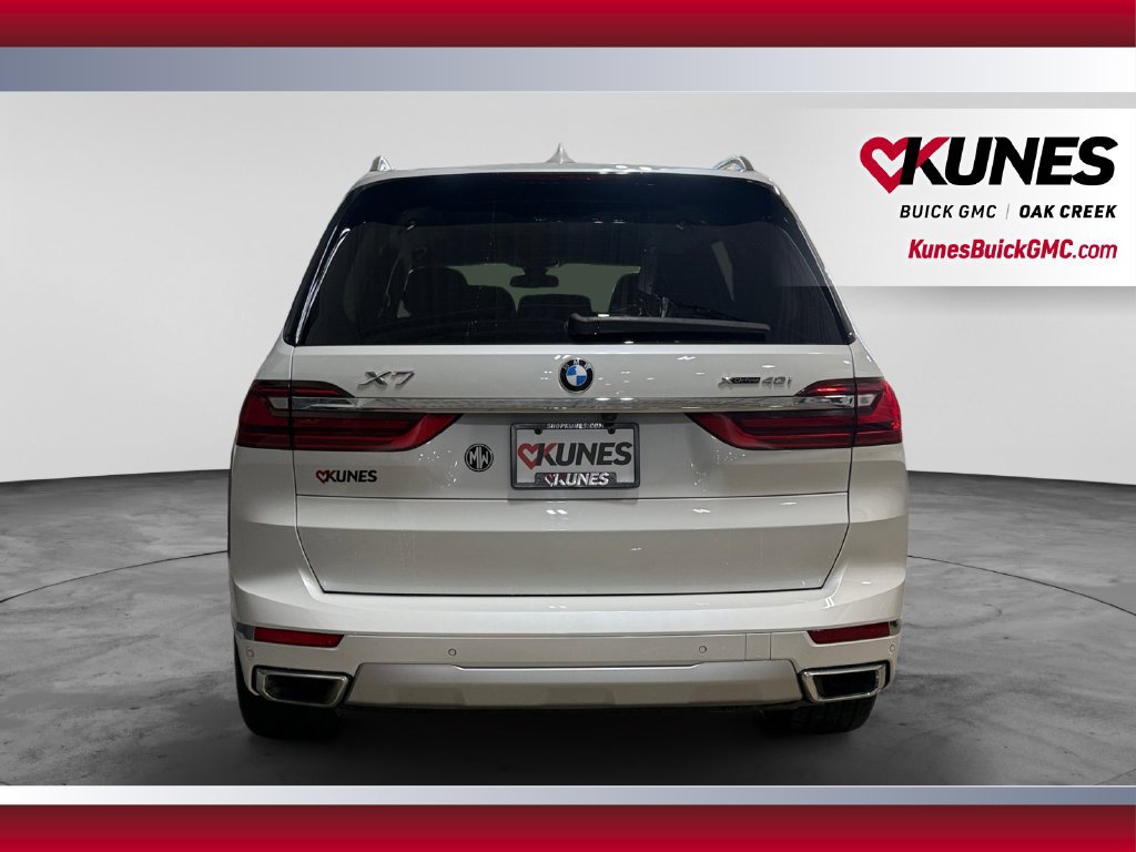 Used 2022 BMW X7 xDrive40i w/ Cold Weather Package AWD/4WD image 8
