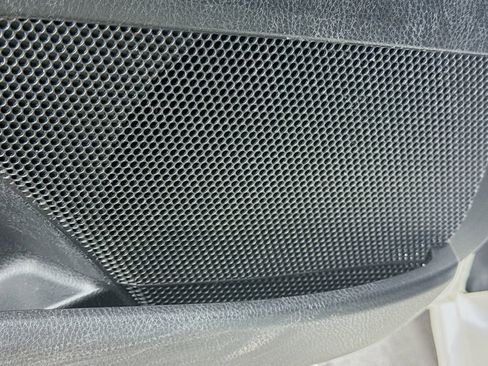 Used 2020 Toyota Camry SE image 22