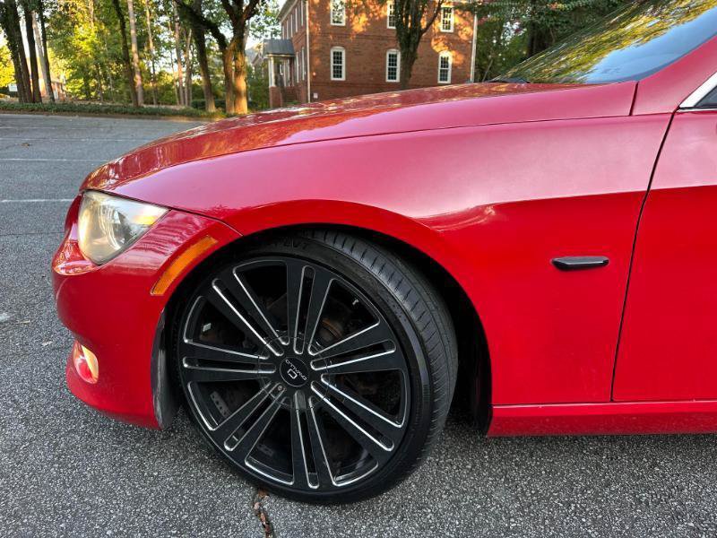 Used 2011 BMW 328i Convertible RWD image 3