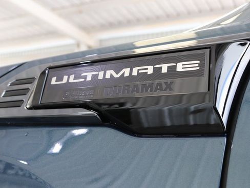 New 2025 GMC Sierra 2500 Denali Ultimate image 8