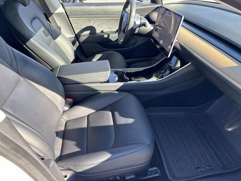 Used 2020 Tesla Model 3 Long Range image 33