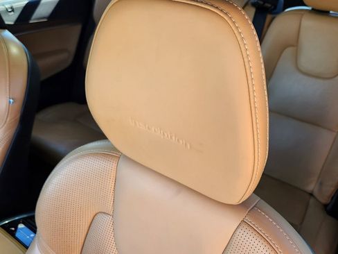 Used 2019 Volvo XC90 T6 Inscription image 6