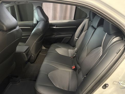 Certified 2024 Toyota Camry SE FWD image 7