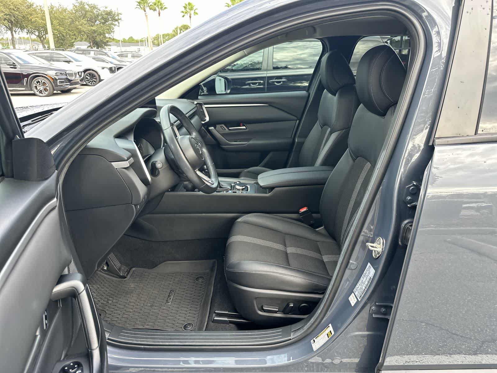 Used 2024 MAZDA CX-50 AWD 2.5 S w/ Preferred Package image 2