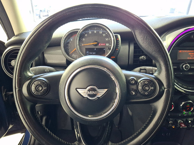 Used 2016 MINI Cooper 4-Door Hardtop FWD image 22