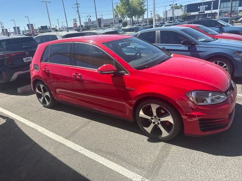 Used 2017 Volkswagen GTI S FWD image 1