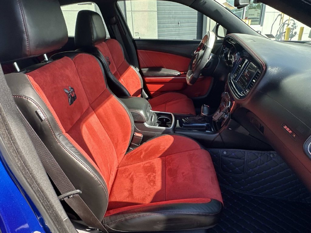 Used 2020 Dodge Charger Scat Pack w/ Dynamics Package RWD image 13