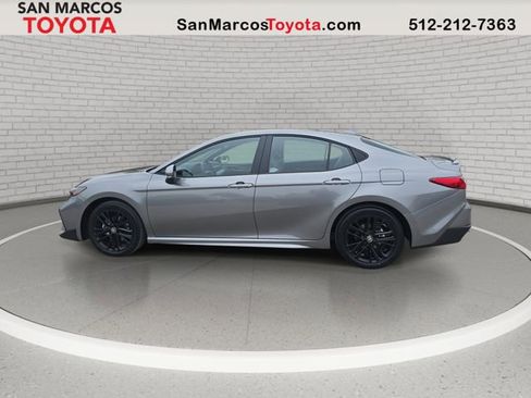 New 2026 Toyota Camry SE image 8