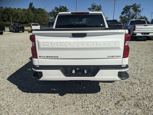 New 2026 Chevrolet Silverado 1500 Custom image 7