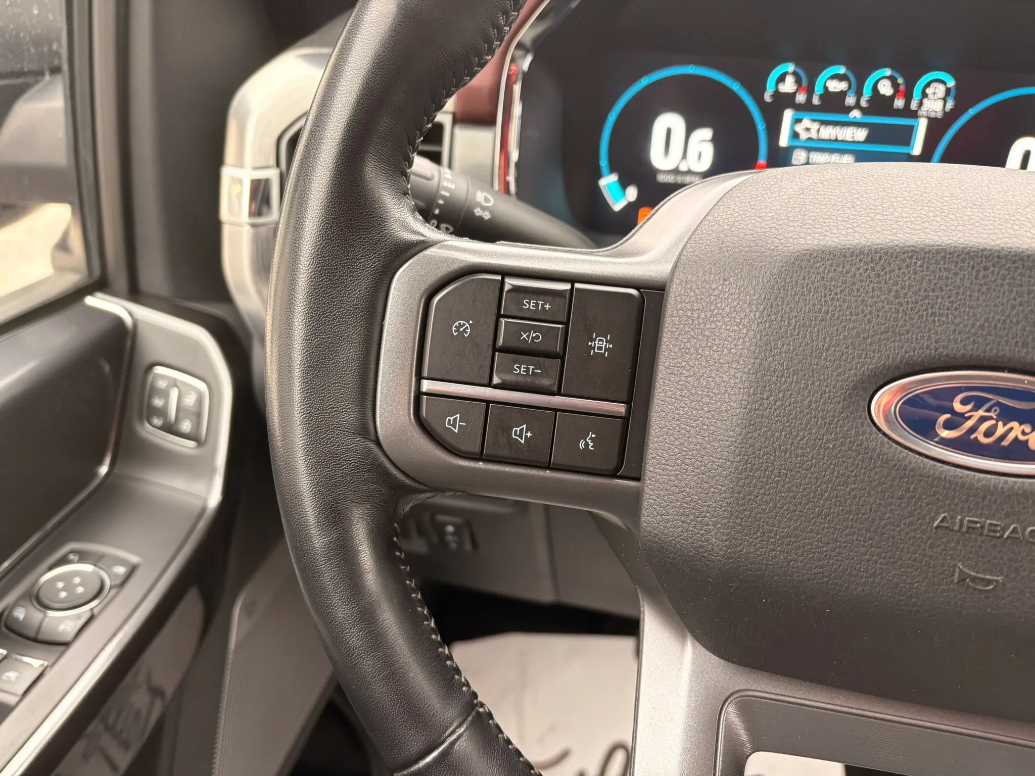 Used 2021 Ford F150 Lariat AWD/4WD image 19