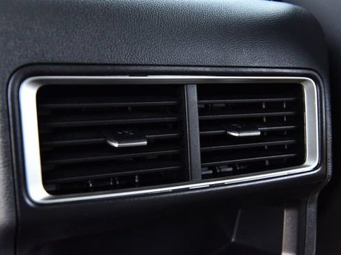 Certified 2026 Volkswagen Atlas Cross Sport SE AWD/4WD image 23