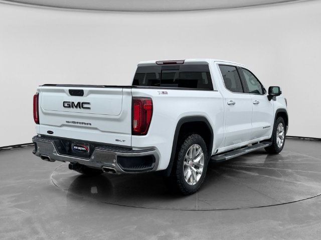 Used 2021 GMC Sierra 1500 SLT w/ SLT Premium Plus Package AWD/4WD image 3
