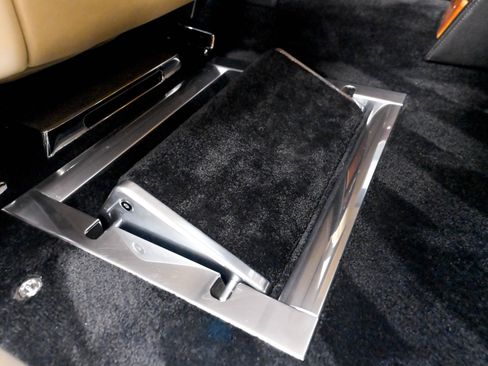 Used 2013 Rolls-Royce Phantom Sedan RWD image 54