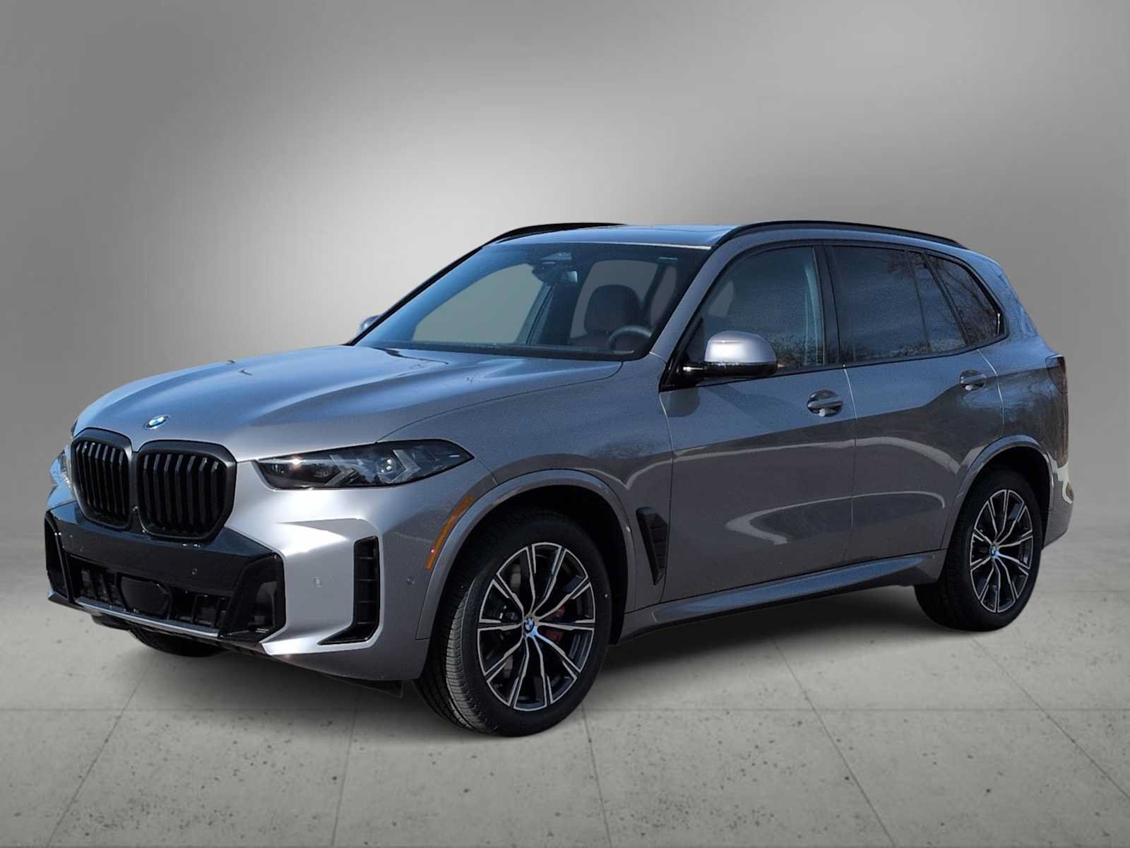 Used 2026 BMW X5 xDrive40i w/ M Sport Package AWD/4WD image 4
