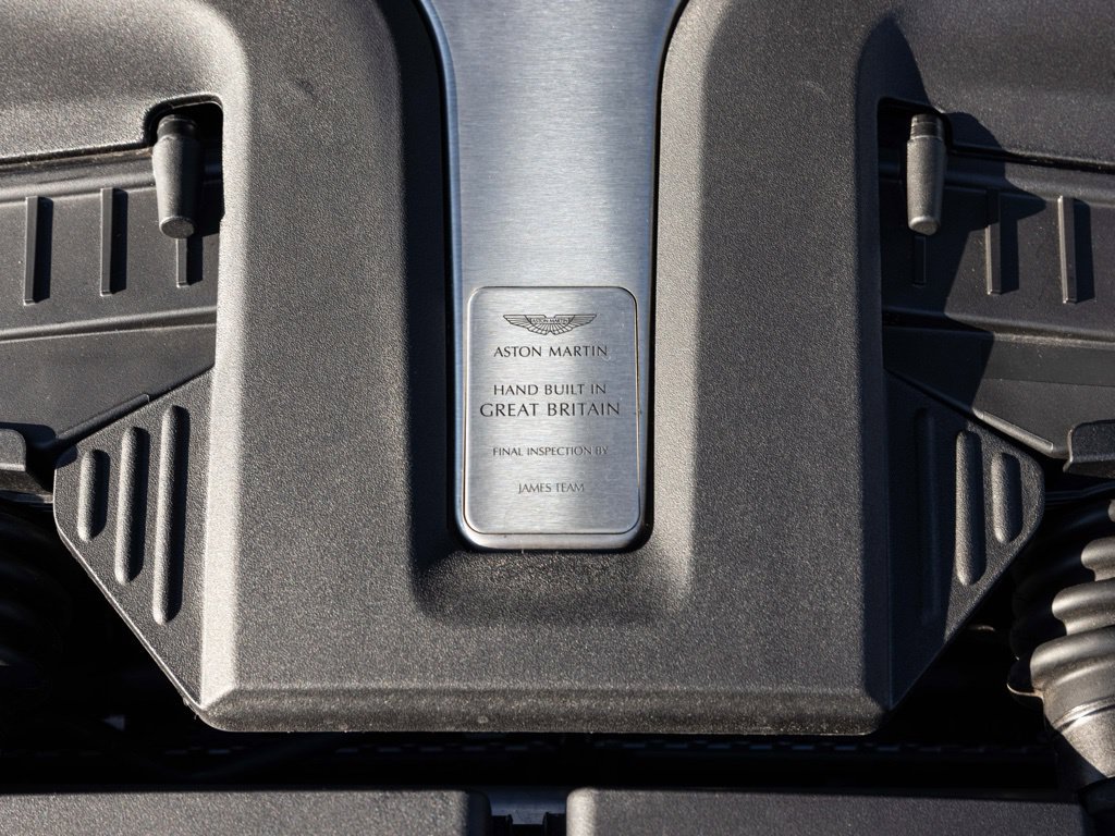 Used 2021 Aston Martin DBX AWD/4WD image 72