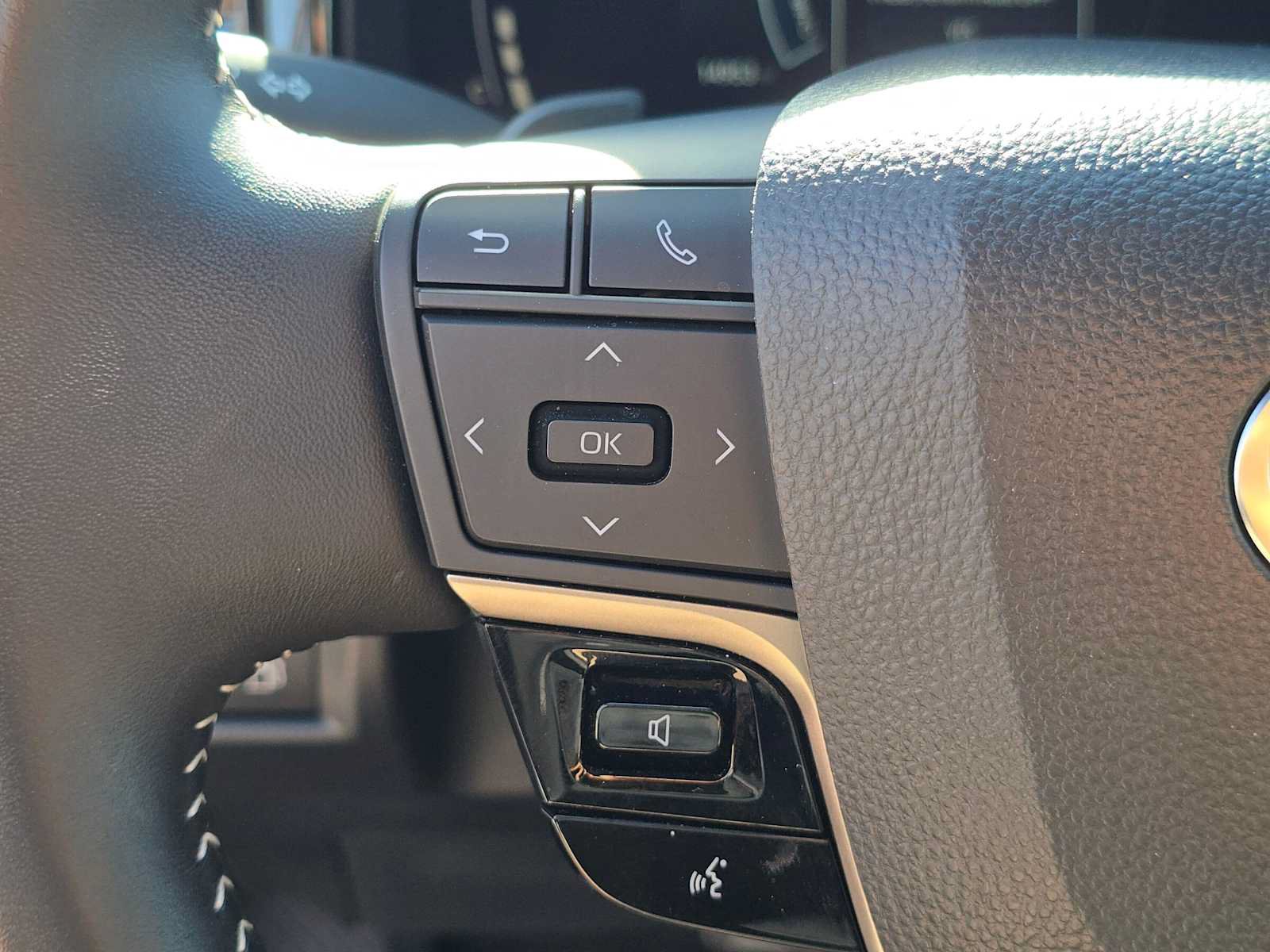 Certified 2026 Toyota Camry SE FWD image 28