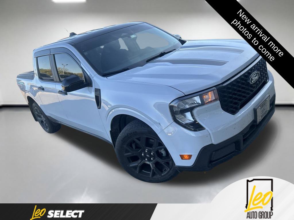Used 2025 Ford Maverick XLT w/ XLT Luxury Package AWD/4WD image 2