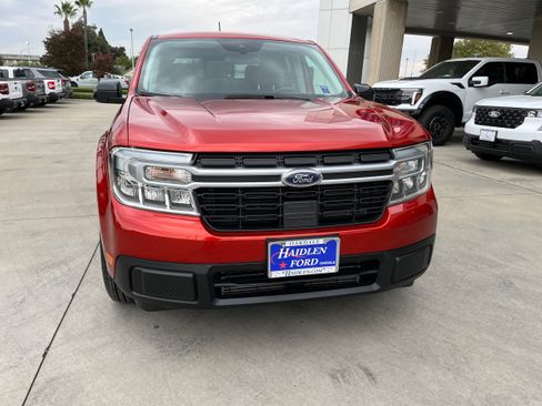 Certified 2024 Ford Maverick Lariat w/ 4K Tow Package AWD/4WD image 4