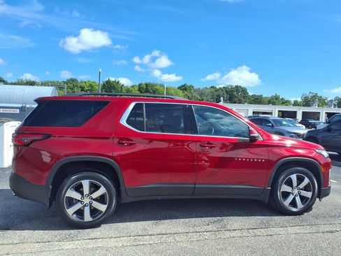 Used 2023 Chevrolet Traverse LT w/ LT Premium Package FWD image 21