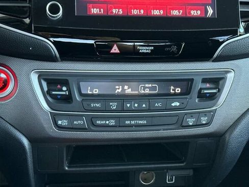 Used 2021 Honda Ridgeline Sport image 19
