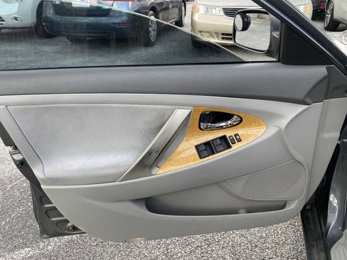 Used 2007 Toyota Camry XLE image 15