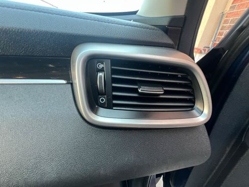 Used 2019 Kia Sorento EX FWD image 67