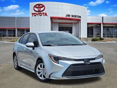 Used 2025 Toyota Corolla LE