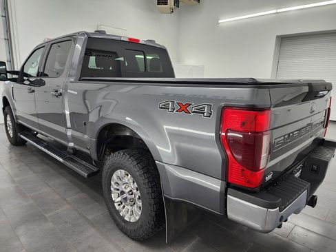 Used 2020 Ford F250 Lariat w/ Lariat Value Package image 6