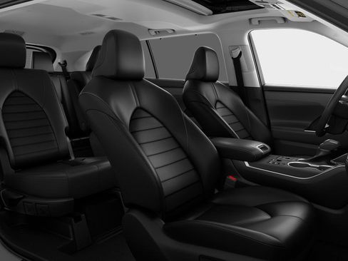 New 2026 Toyota Highlander XLE image 19
