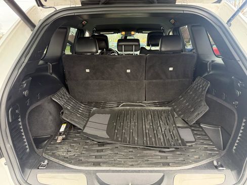 Used 2015 Jeep Grand Cherokee Limited image 15