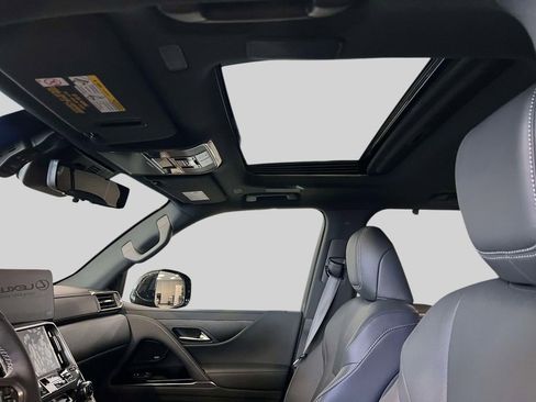 New 2026 Lexus LX 700h Luxury AWD/4WD image 19