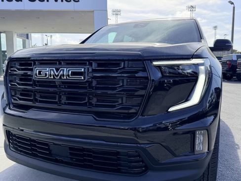 New 2026 GMC Acadia Elevation w/ Black Edition FWD image 10