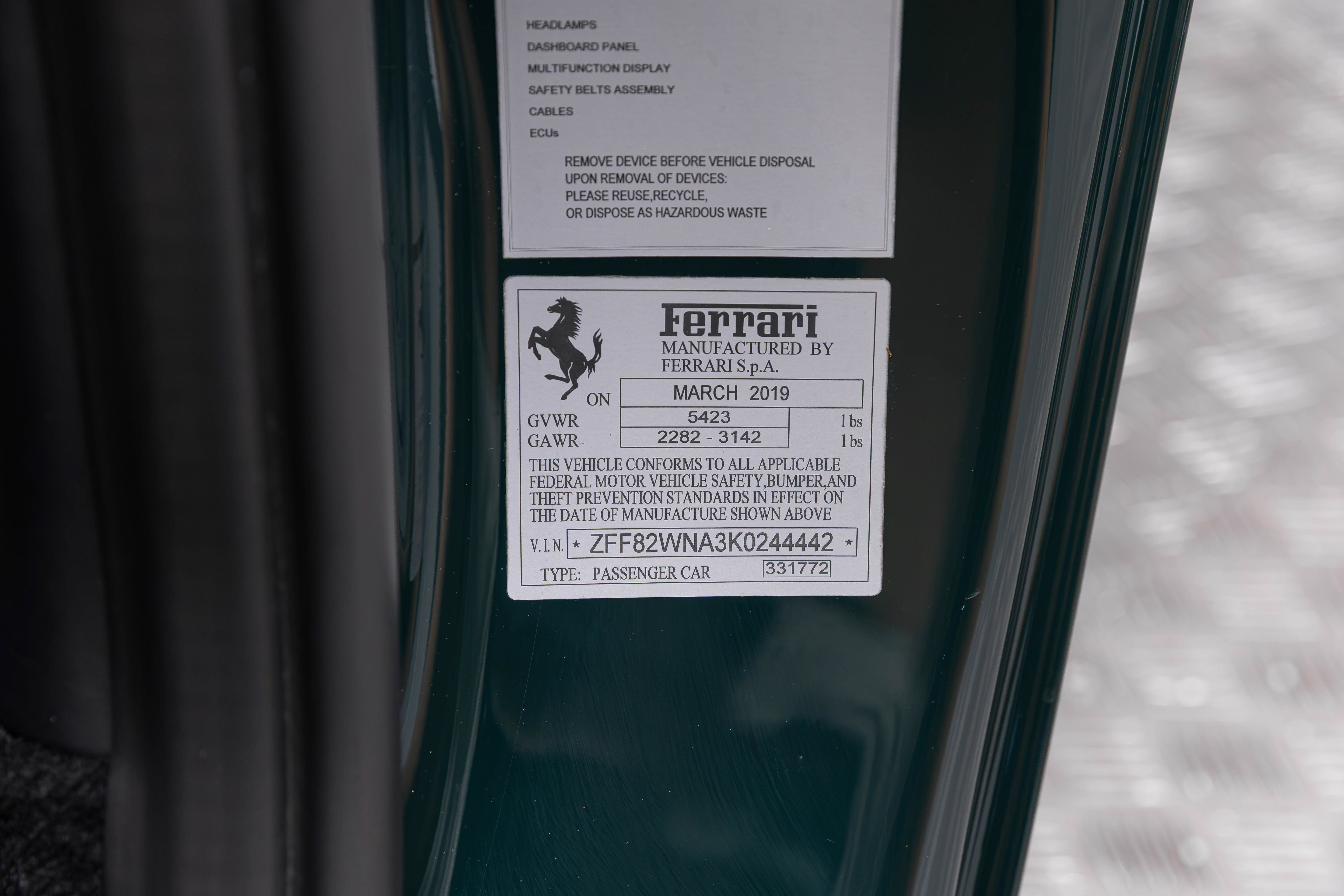 Used 2019 Ferrari GTC4Lusso AWD/4WD image 25