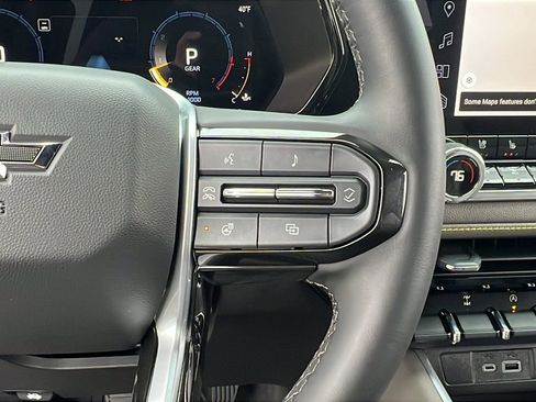 Used 2024 Chevrolet Colorado ZR2 w/ ZR2 Convenience Package III image 27