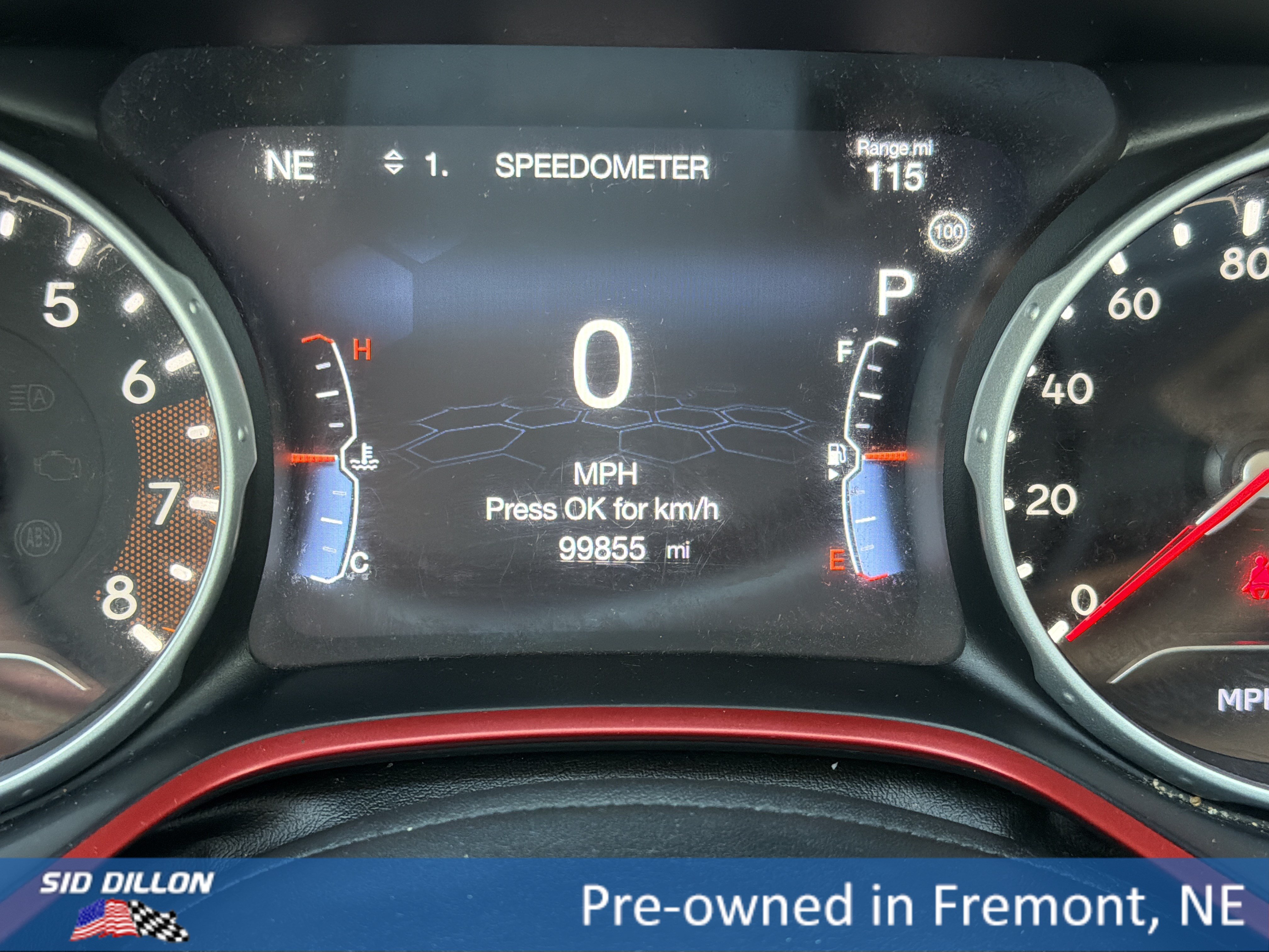 Used 2018 Jeep Compass Trailhawk w/ Leather Interior Group AWD/4WD image 14