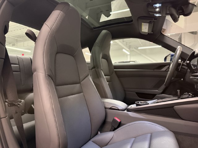Certified 2020 Porsche 911 Carrera RWD image 26