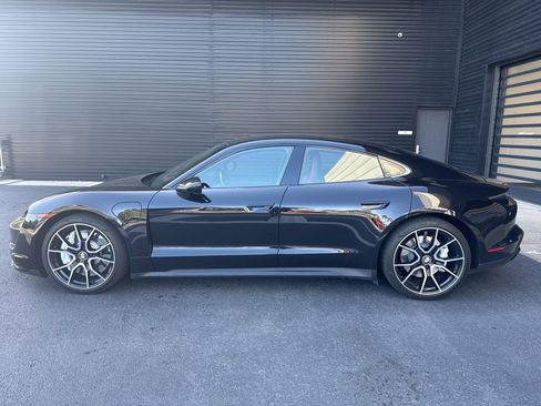 Certified 2022 Porsche Taycan Turbo AWD/4WD image 2