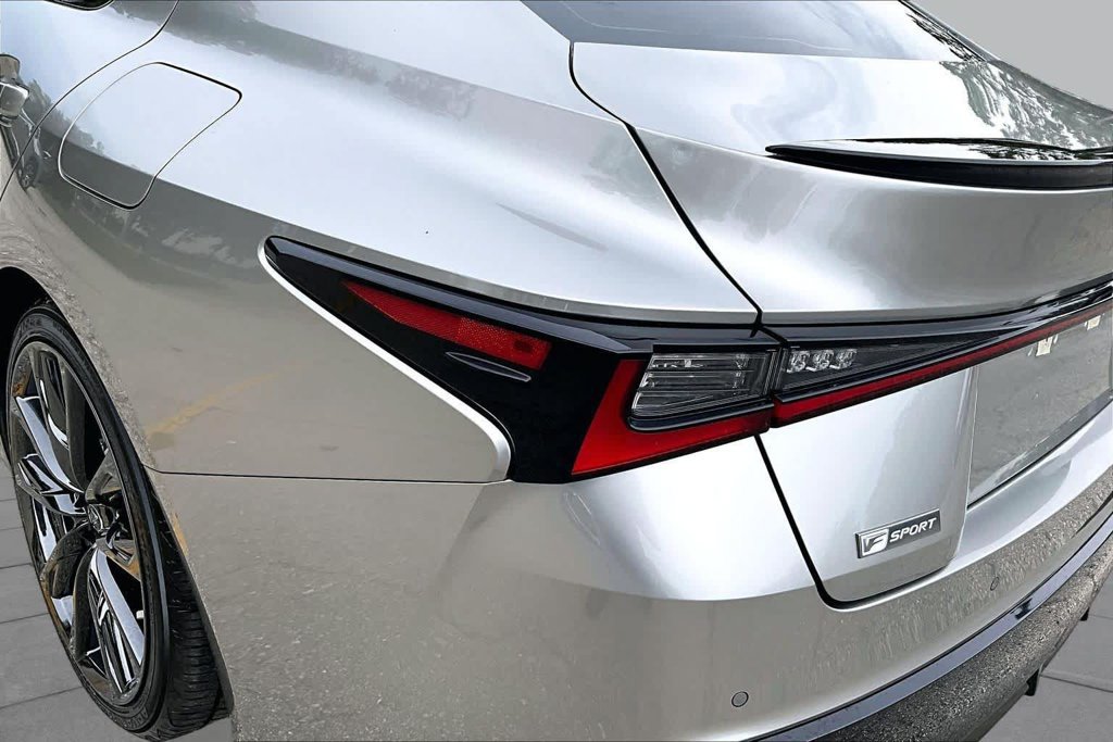 Used 2021 Lexus IS 350 F Sport w/ Accessory Package RWD image 29